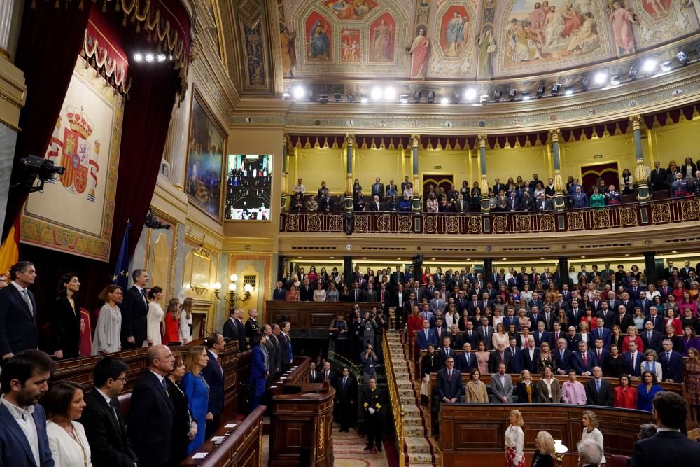 El Rey preside la apertura solemne de la legislatura.