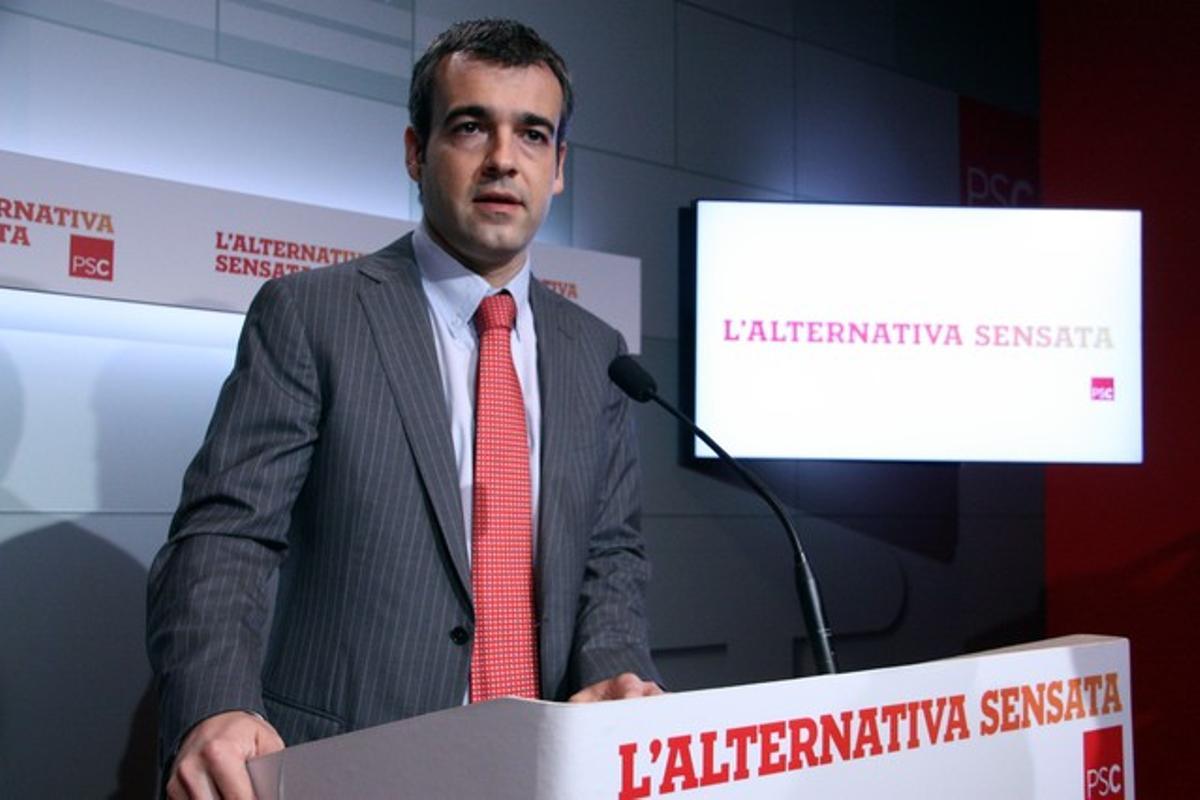 Maurici Lucena, a la seu del PSC.