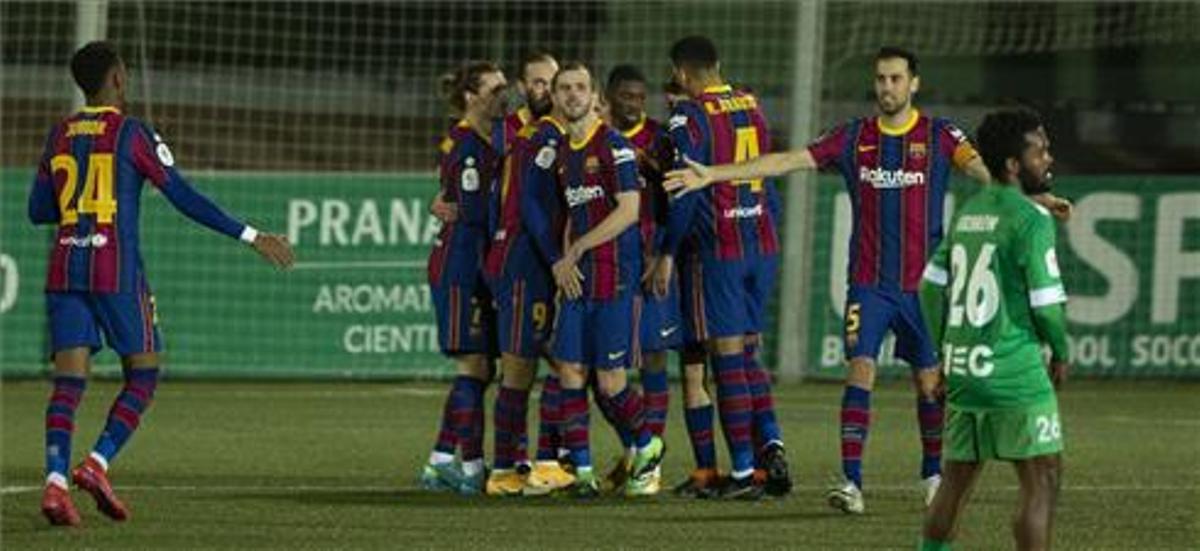 Dembélé treu la fúria per redimir-se