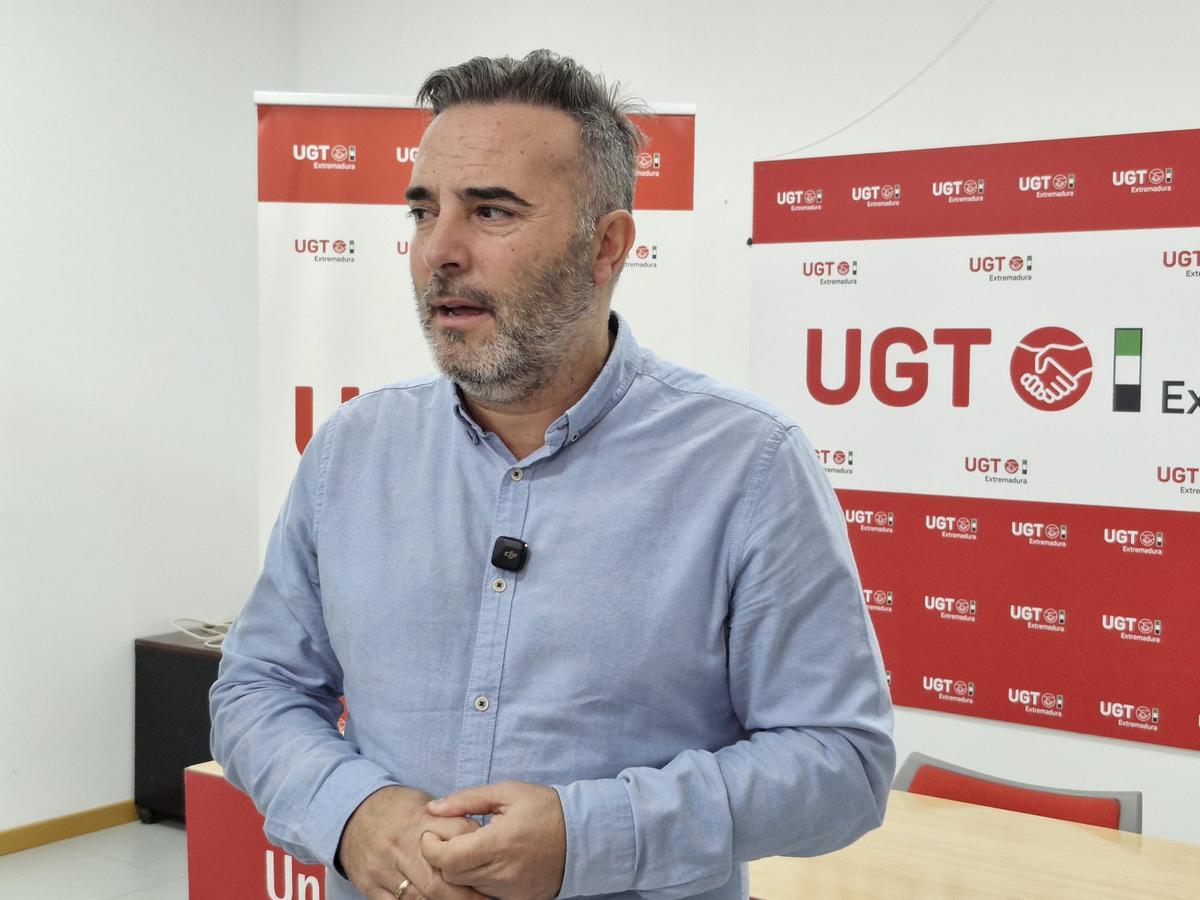 Francisco Morcillo, secretario de Política Institucional y Empleo de UGT Extremadura.