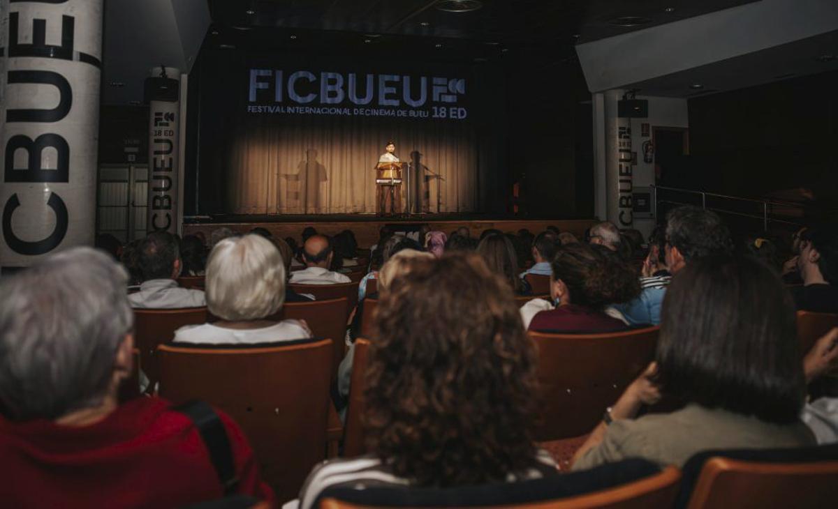 La apertura de la anterior edición del FICBueu. | ESTUDIO PROLIGHT