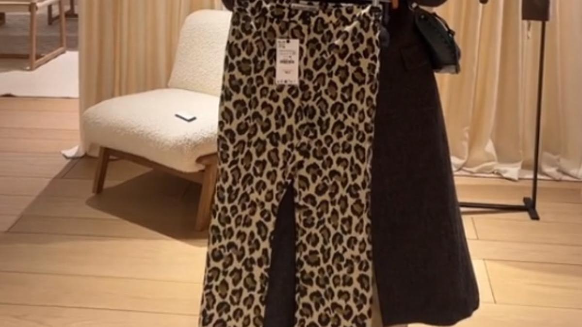 Zara lanza YA el pantalón de leopardo más buscado: pero no en todas sus tiendas... AÚN