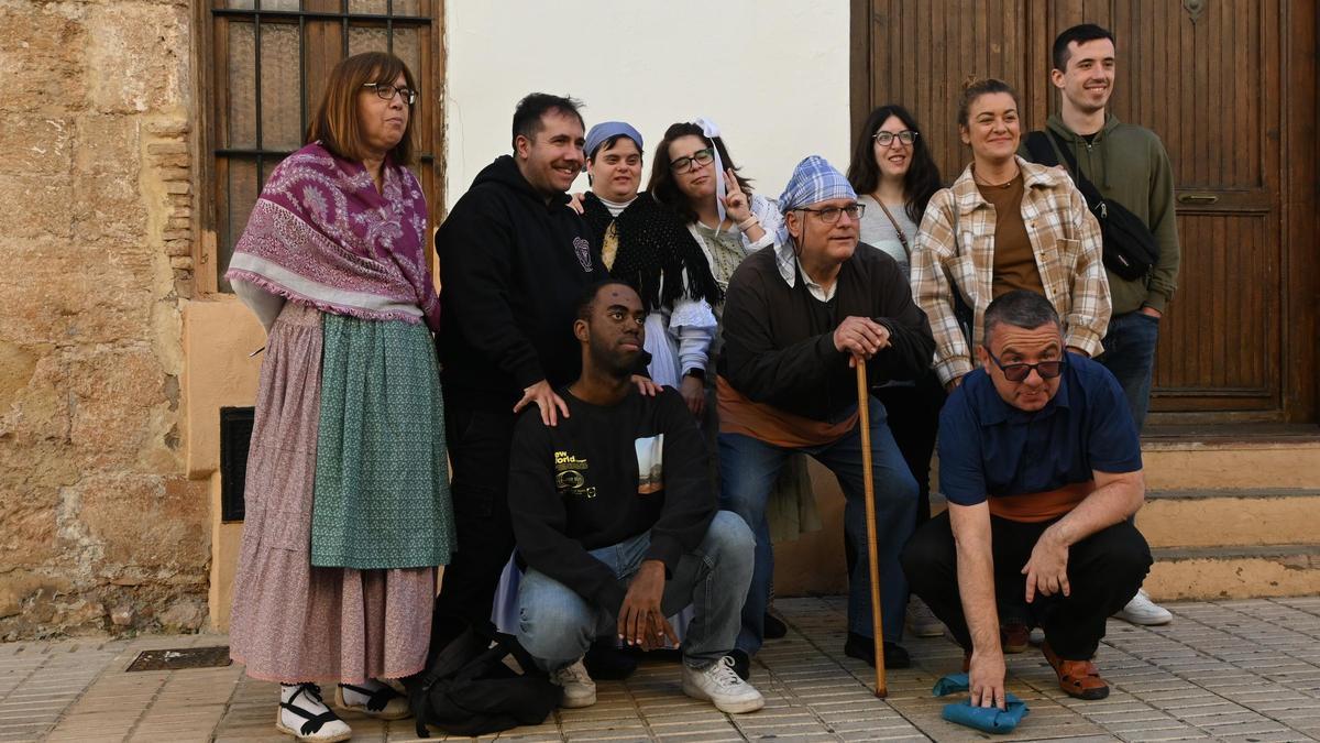 Ruta teatralizada en el marco de la programación VISIBLES 2025 en Quart de Poblet.