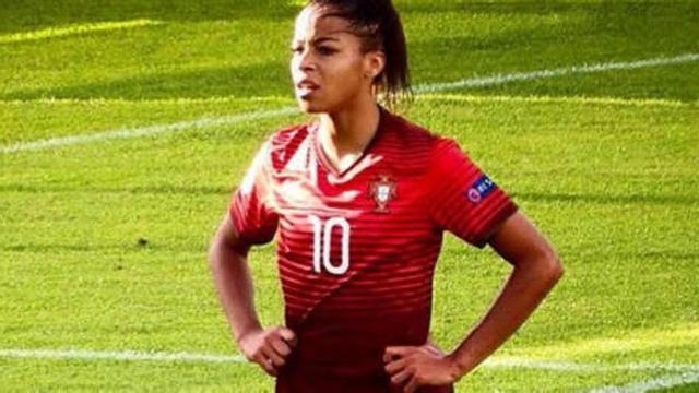 El Levante vuelve a fichar en Portugal