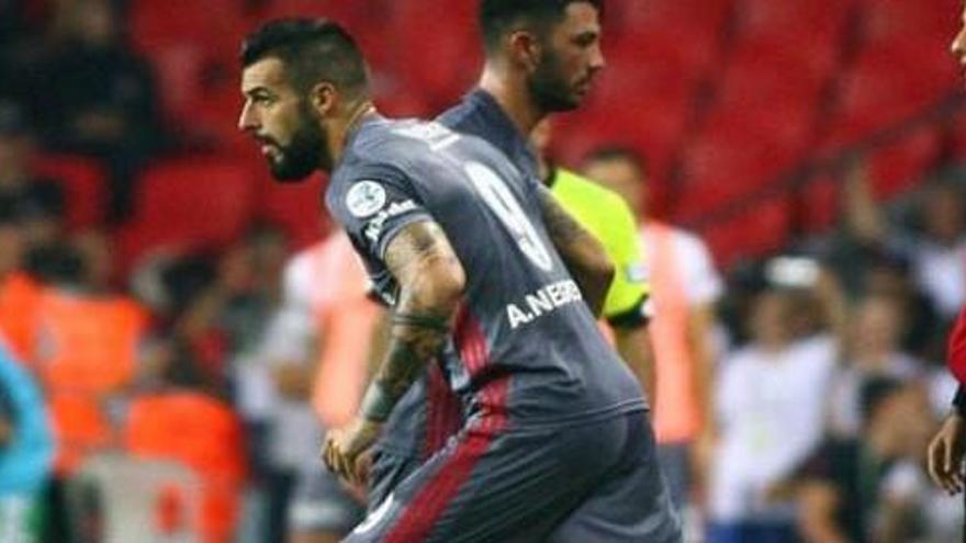 Pifia de Negredo en su debut con el Besiktas