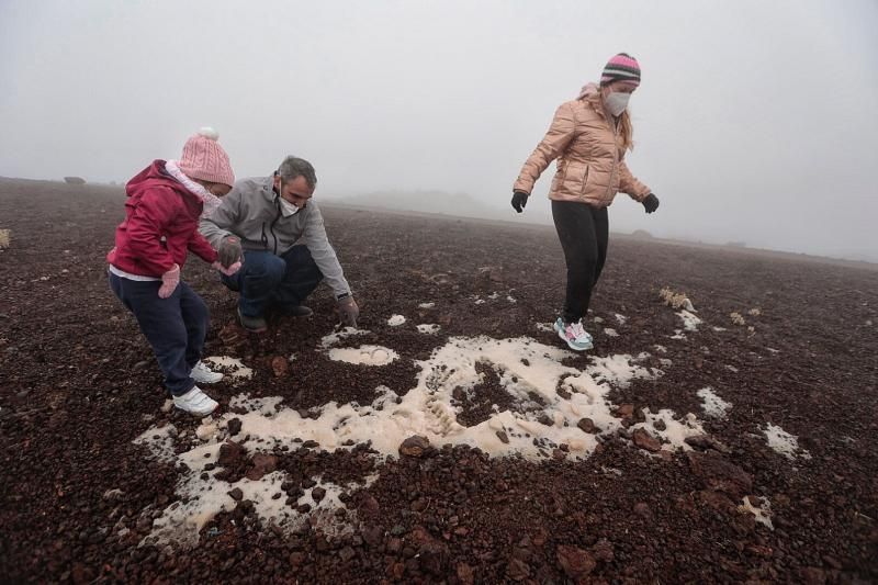 Primera nevada del  2022 en el Teide