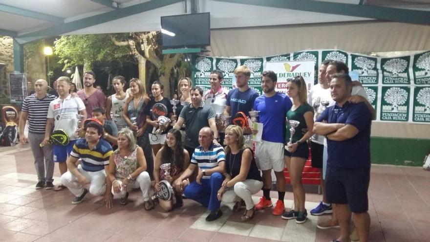 Milagros de Mena, gran figura del XI Open de Pádel Club Náutico