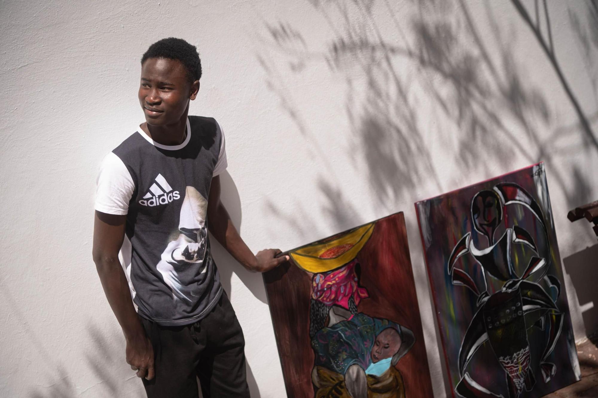 El artista migrante Djiberl Cisse