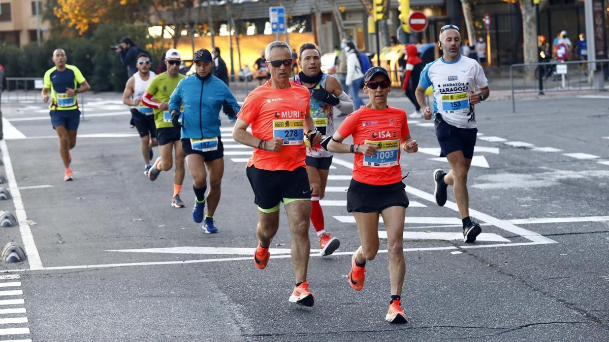 FOTOGALERÍA | Éxito rotundo en el regreso del Maratón de Zaragoza