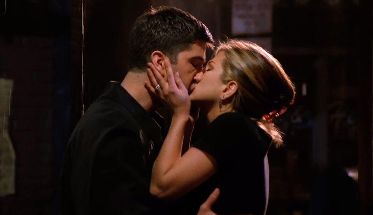 Primer beso de Rachel y Ross en Friends