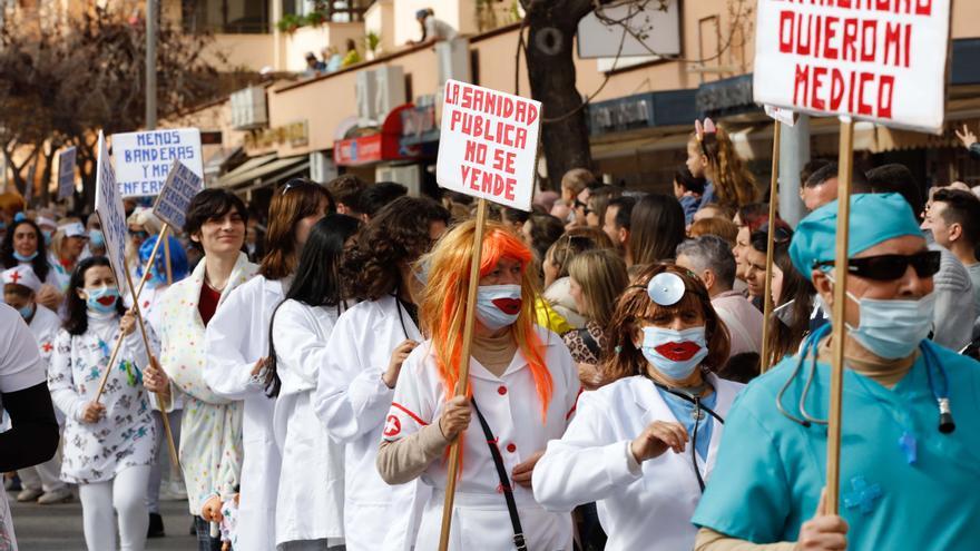 Mira aquí todas las imágenes de la rúa del Carnaval de Ibiza 2023