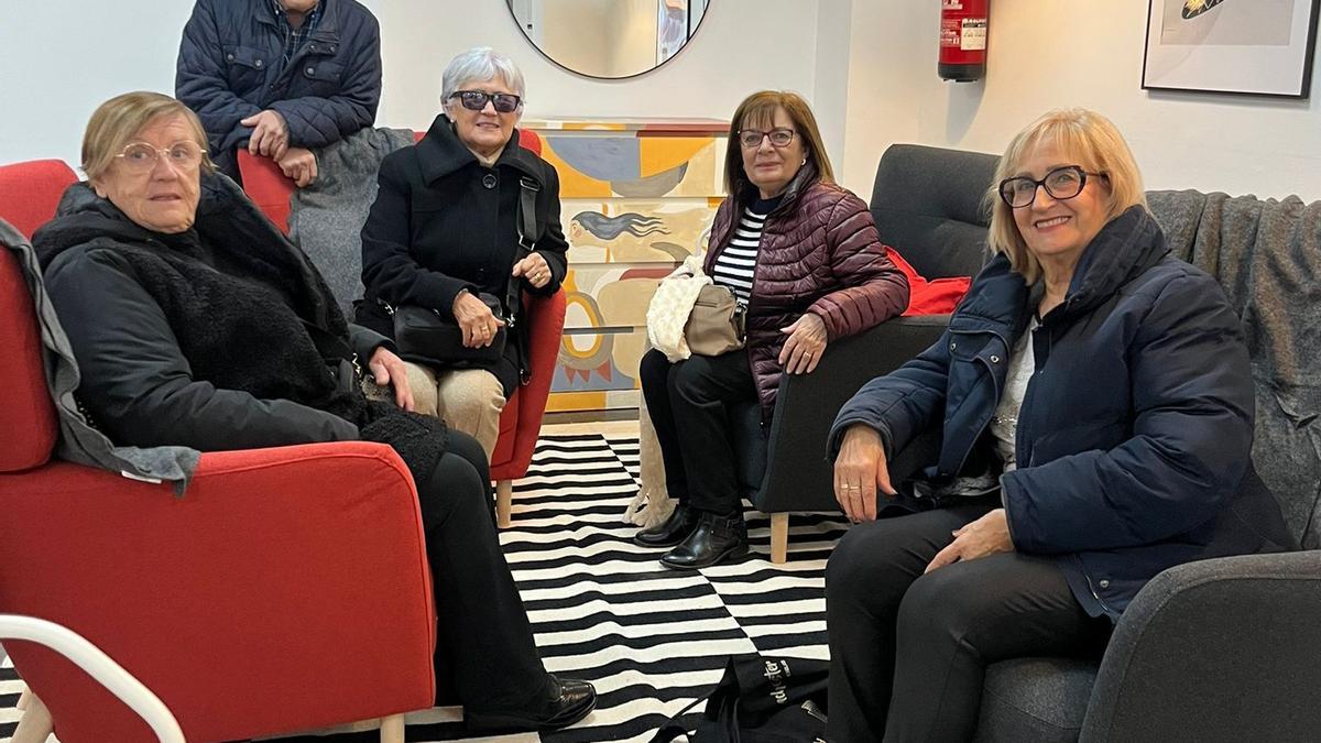 Benetússer inaugura el centro de convivencia renovado por Ikea