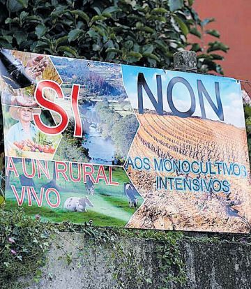 Cartel contra los monocultivos en Gres