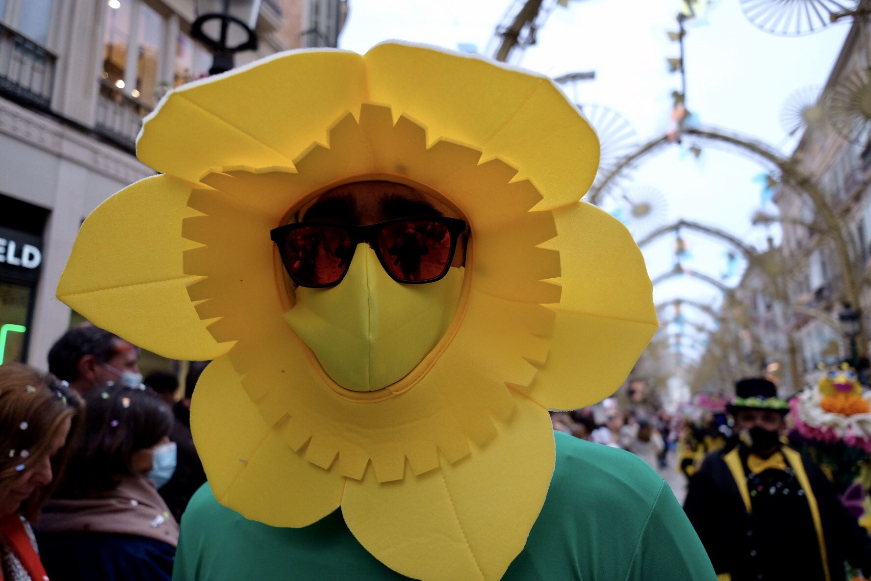 El Carnaval de Málaga toma la calle con el desfile