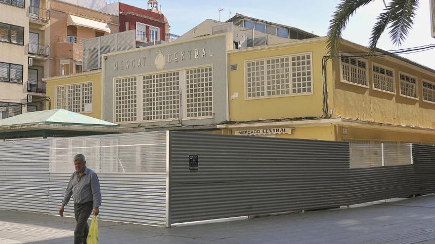 Las inmediaciones del Mercado Central y de la plaza de las Flores donde se ha detectado el refugio.