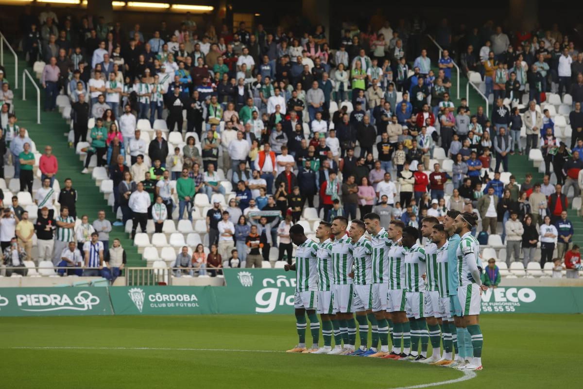 Córdoba CF - Recreativo de Huelva: las imágenes del partido en El Arcángel