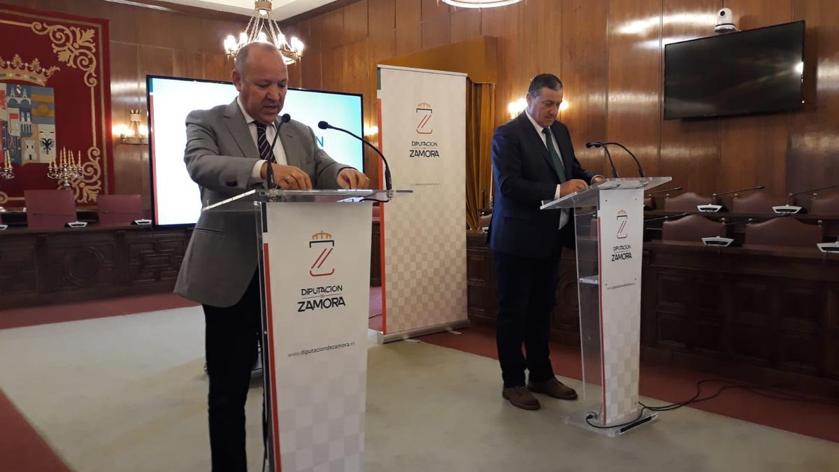 José María Barrios y Javier Faúndez, en la presentación de las obras