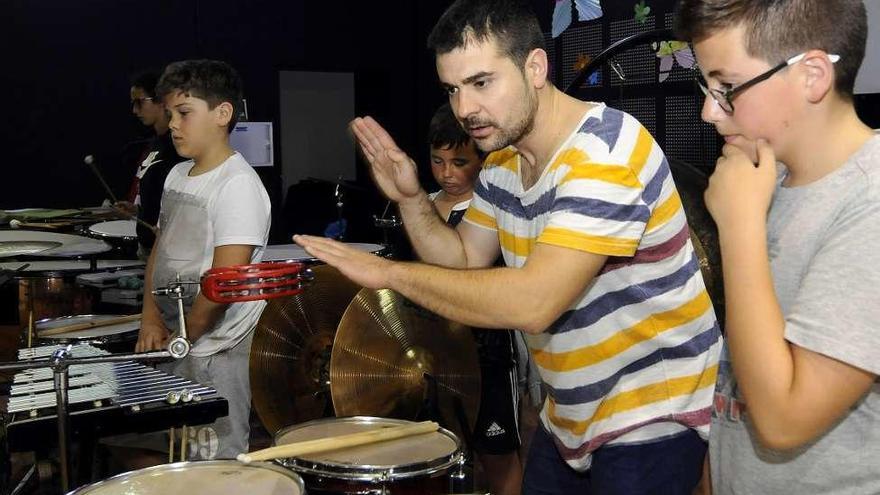 Clase de tecnificación de percusión a cargo de Germán Agulló. // Bernabé/Javier Lalín