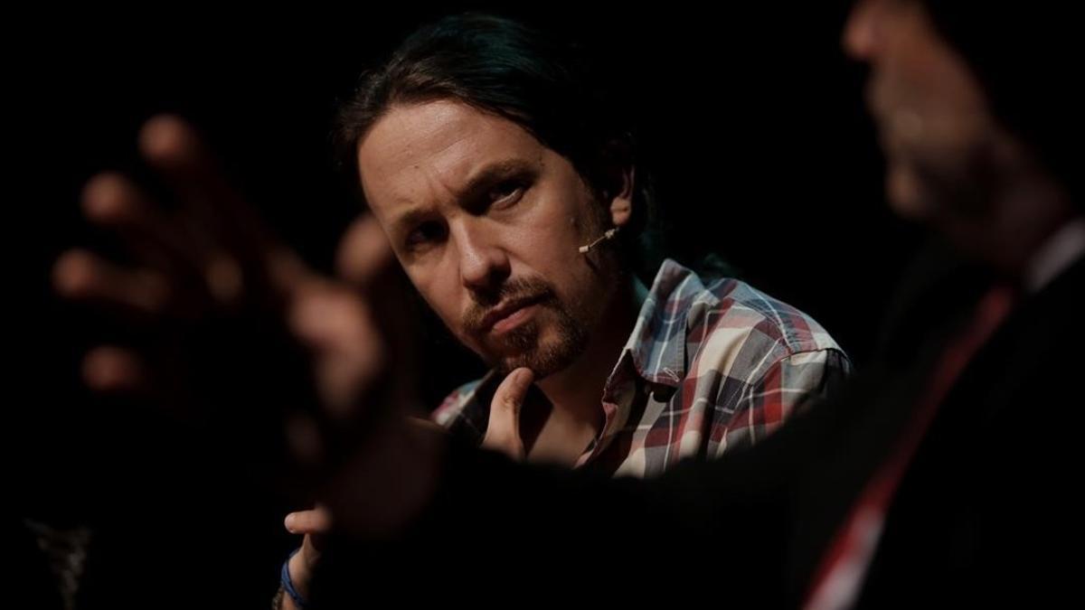 Pablo Iglesias participa en un espectáculo humorístico en Madrid.