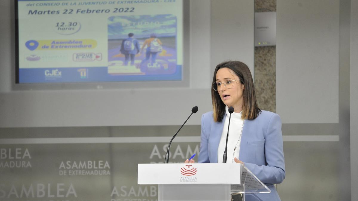 Tostado durante la presentación del informe, esta mañana en la Asamblea regional.