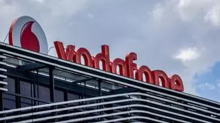 Vodafone rebaja en 100 despidos el ERE y mejora las indemnizaciones