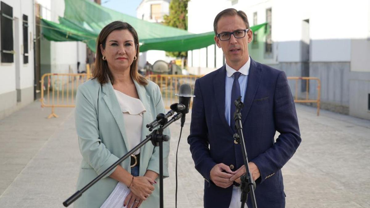 Raquel López y Santiago Cabello, este viernes.