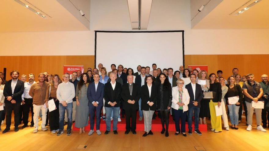 Foto de familia del acto de ayer en el Palacio de Congresos.