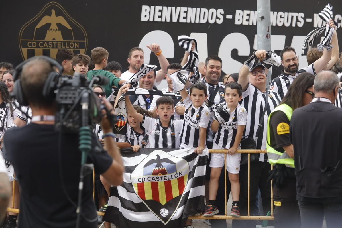 .CASTELLON.AMBIENTE PARTIDO PREVIA CDCS.