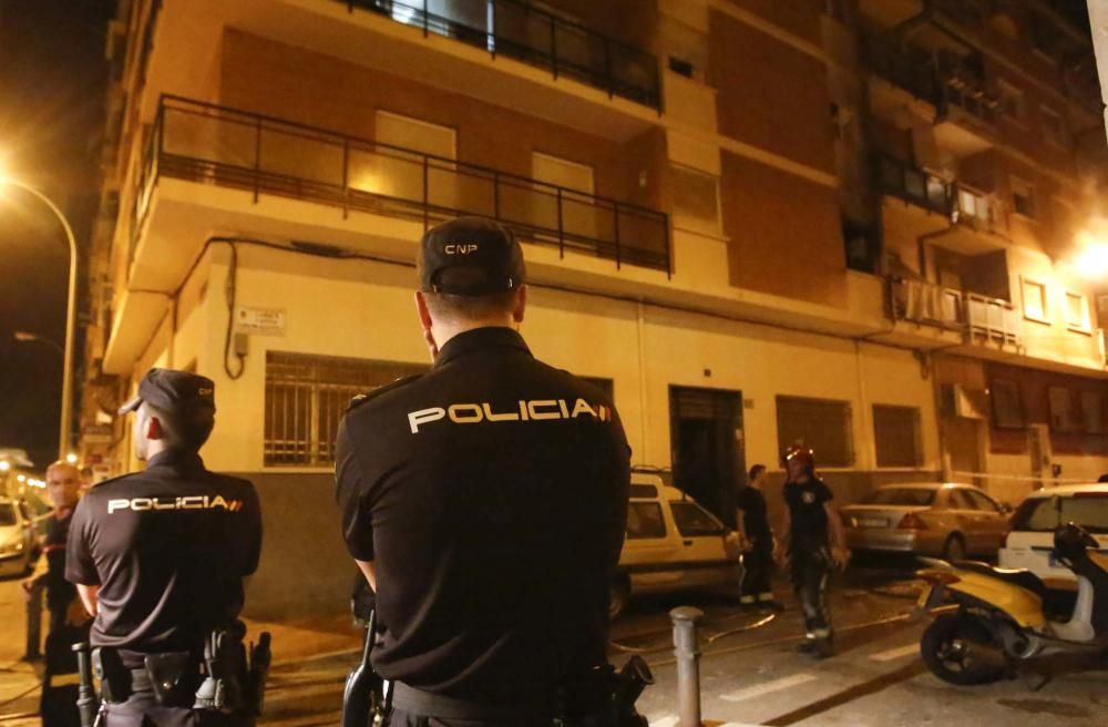 Una niña herida tras el incendio del barrio