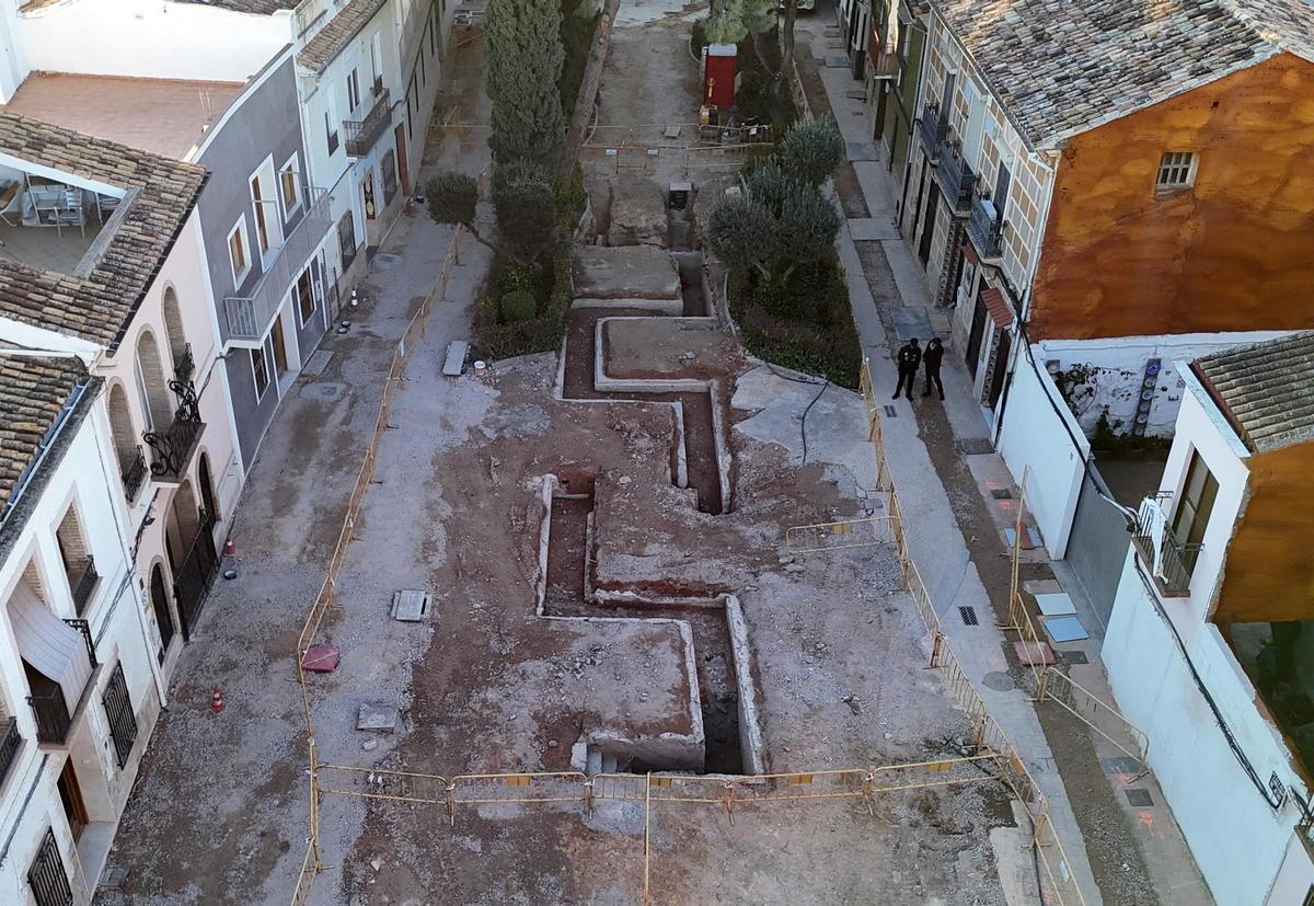 El refugio descubierto en la Plaza Corazón de Jesús.