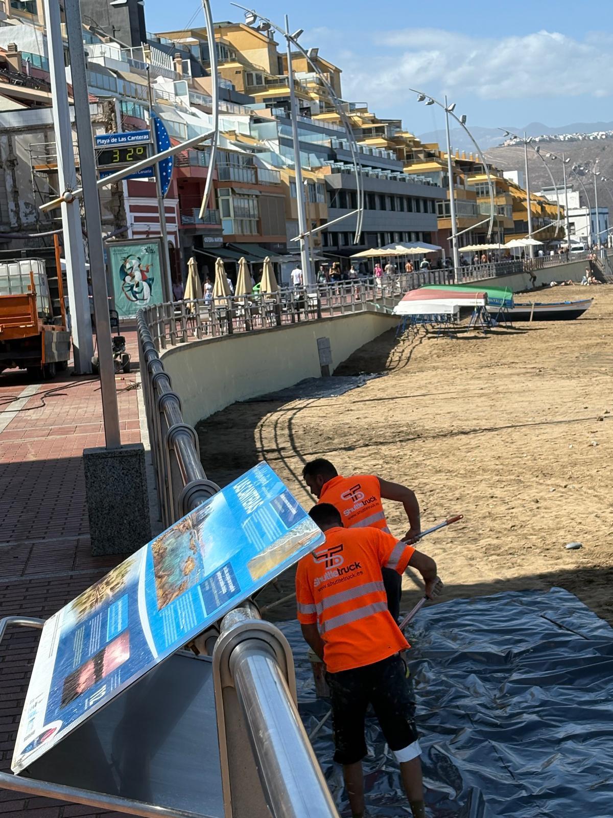 Trabajos en el muro de Las Canteras