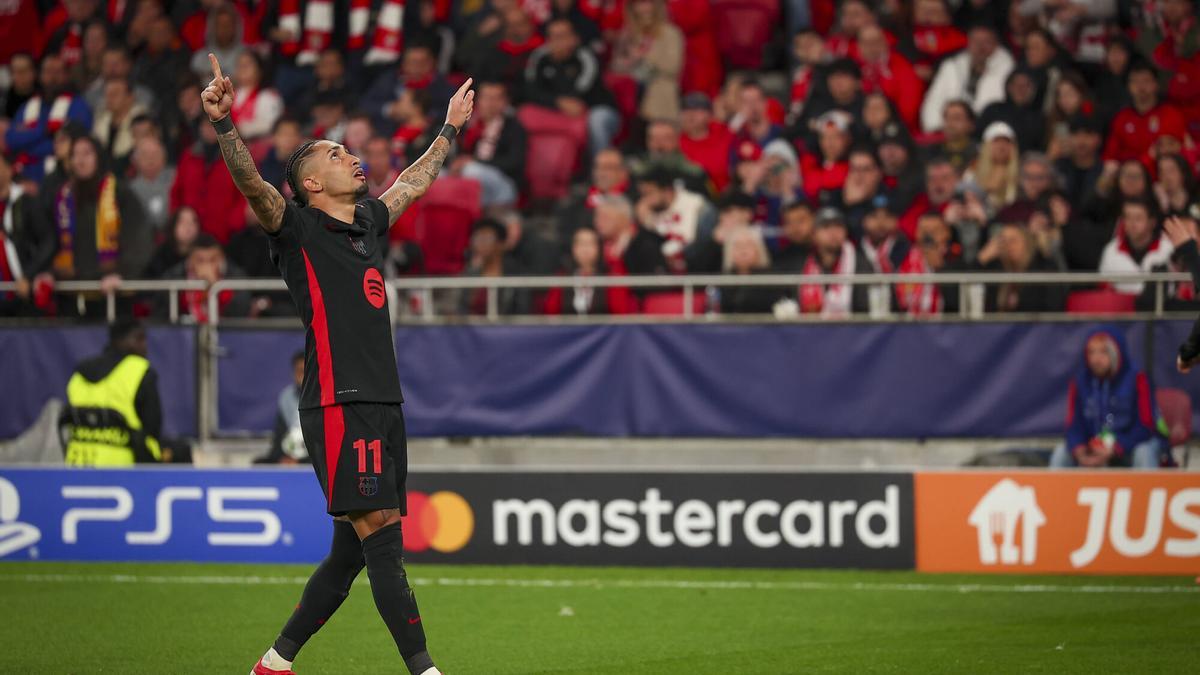 El increíble gol de Raphinha contra el Benfica