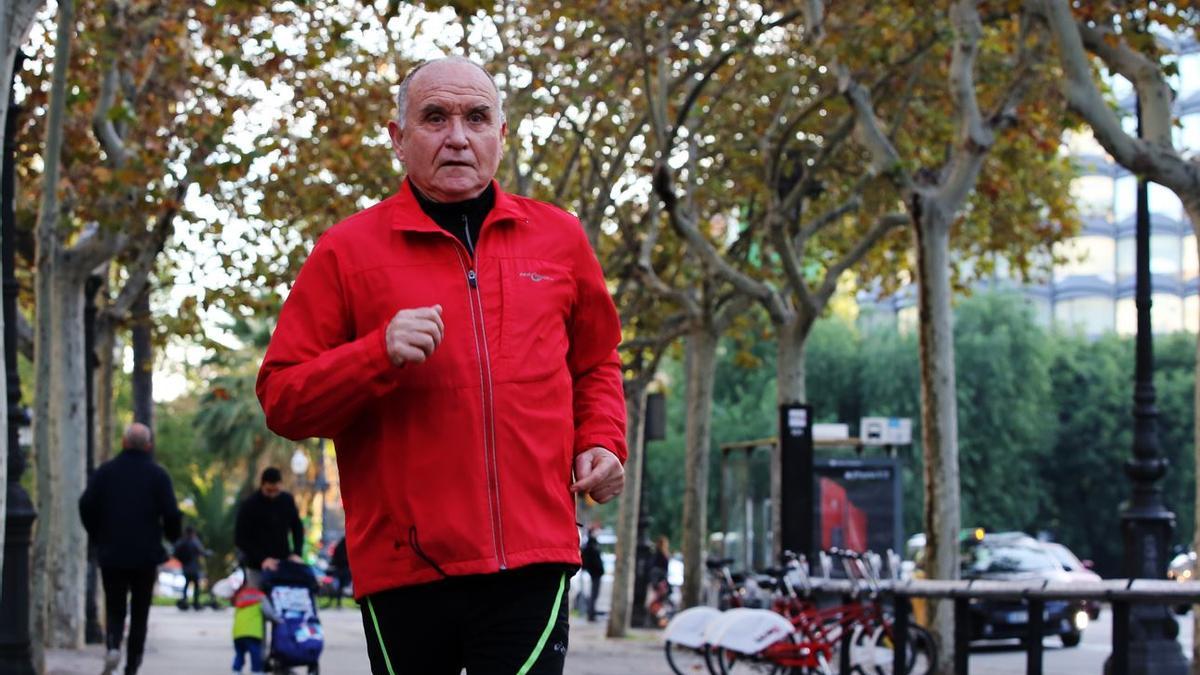 Miquel Pucurull corriendo.