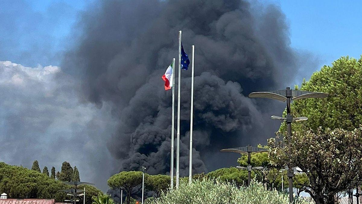 Un incendi calcina diversos platós als estudis Cinecittà de Roma