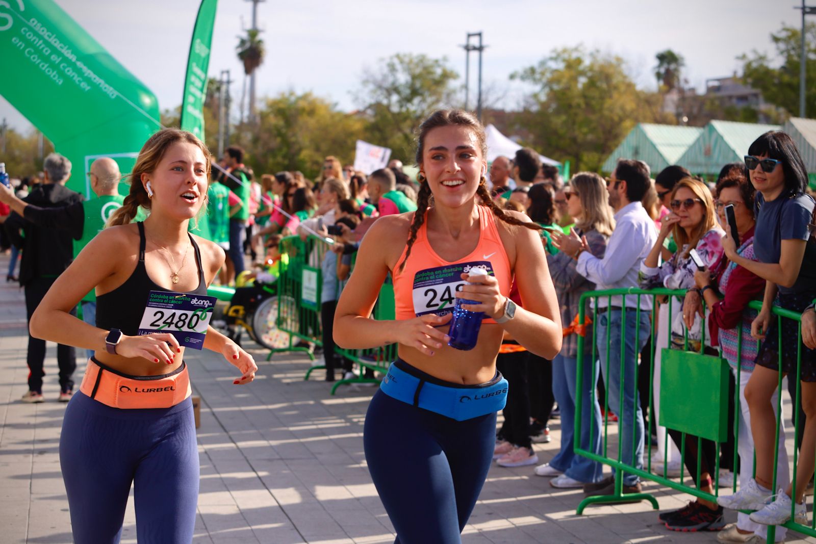 Marea verde contra el cáncer de mama