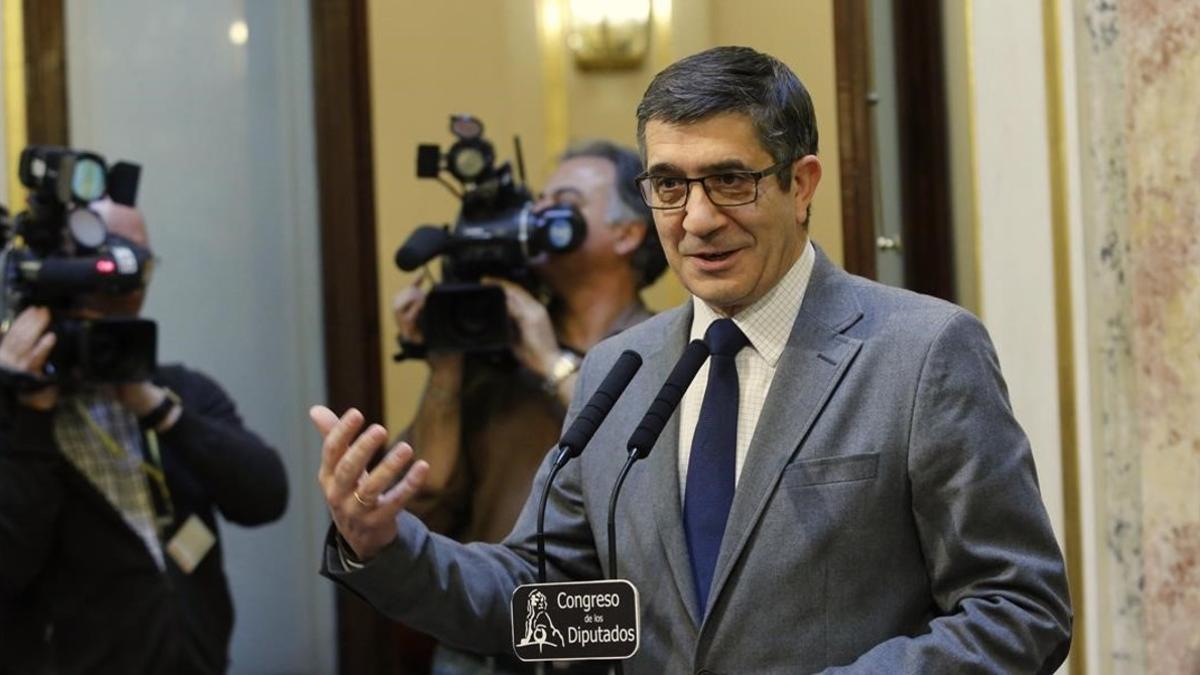 El presidente del Congreso, Patxi López, en su comparecencia ante la prensa.