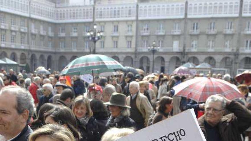 Concentración contra el aborto en A Coruña. / fran martínez