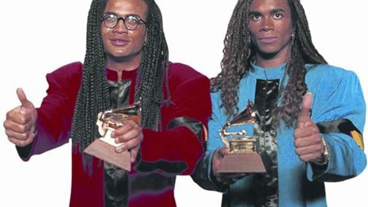 Rob Pilatus y Fab Morvan, al recibir el Grammy al Mejor Artista Revelación del Año en 1990.