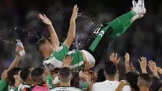Emotiva despedida del Betis a Joaquín, que dice adiós al fútbol: "No puedo pedir más"
