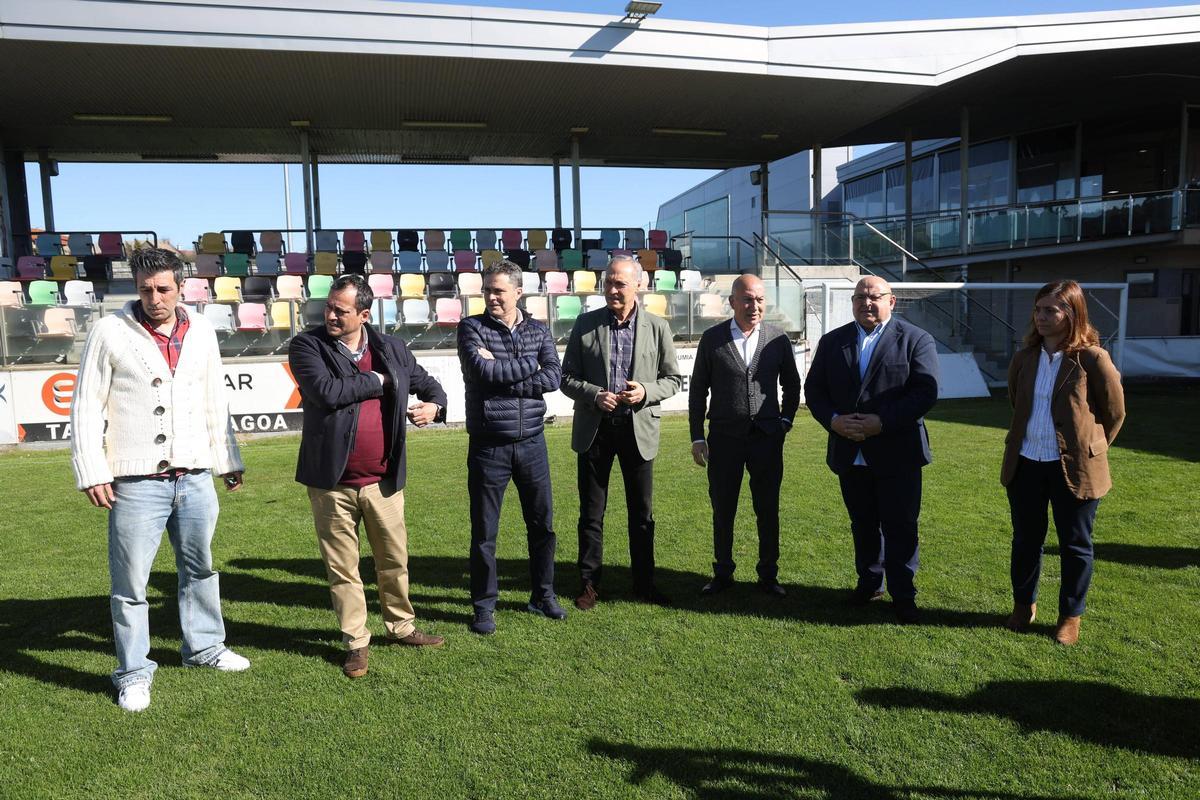 Presentación del partido entre la Selección Galega de Veteráns y las Leyendas del Real Madrid.