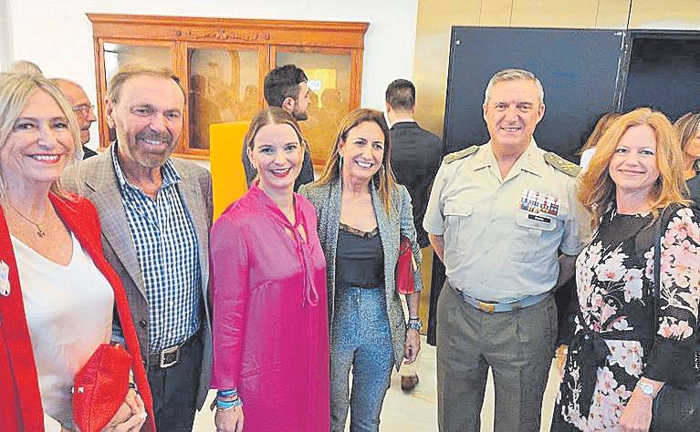 Rosa Amengual, Tolo Riera, Marga Prohens, Inma de Benito, Fernando Gracia y Kymberli Marshall.