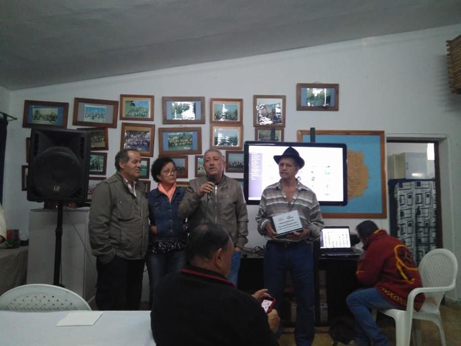 Encuentro de Aficionados al Salto del Pastor en La Aldea