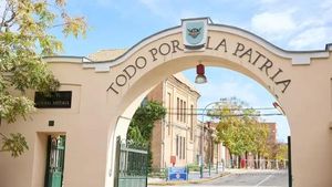 Entrada al Cuartel de Arteaga de Carabanchel, donde se ubica el centro de acogida a migrantes.