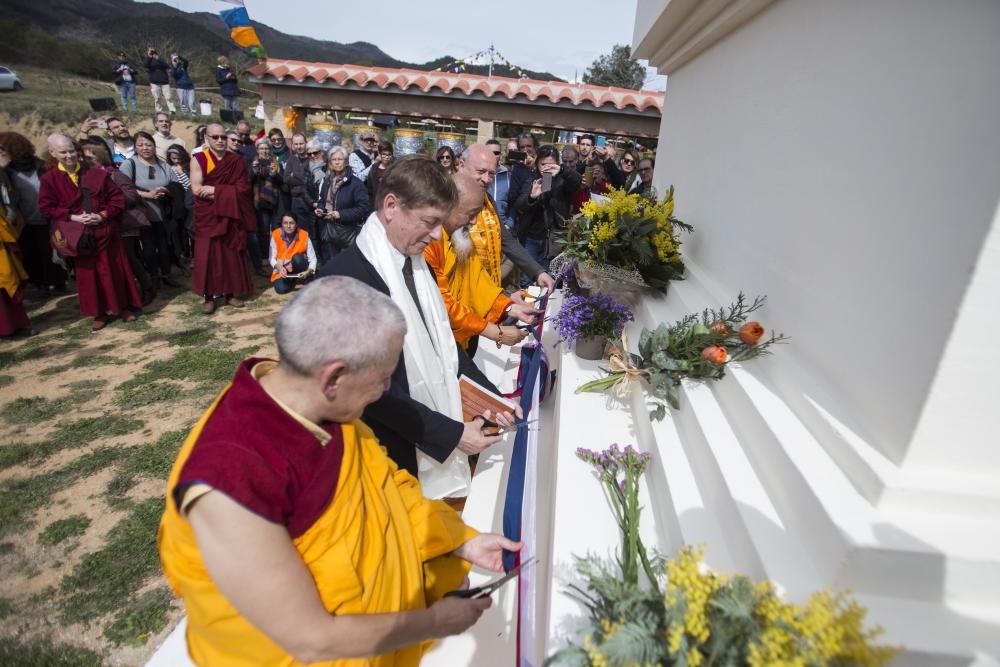 Inauguren l'estupa budista de Santa Coloma de Farners