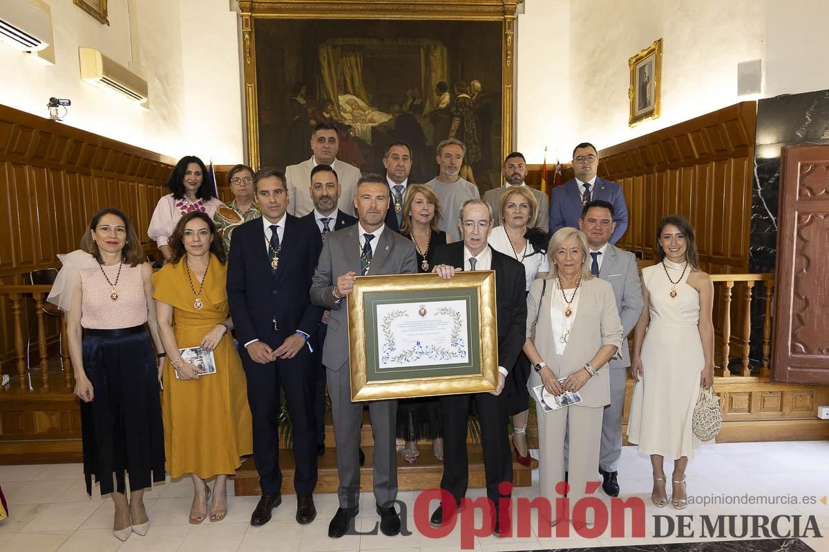 Así se ha vivido el emocionante acto del nombramiento de 'Hijo Predilecto' de Caravaca al doctor Juan Manuel Laborda