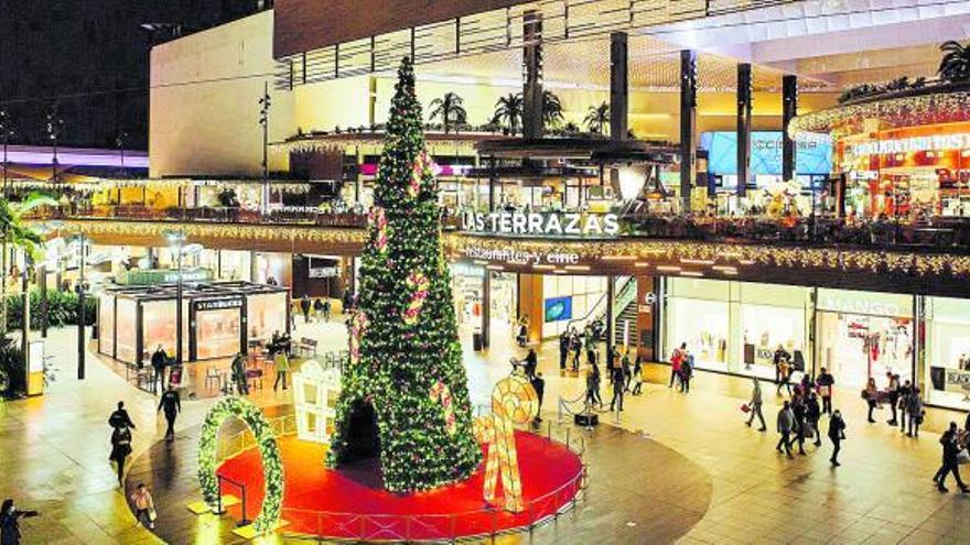 El centro comercial contará con una espectacular iluminación y un árbol de más de 12 metros. | LEVANTE-EMV