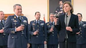 María Dolores de Cospedal, en una visita al Ejército del Aire en Zaragoza, el pasado día 19 de enero.