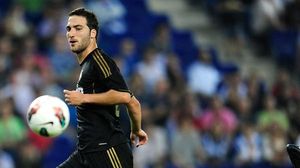 El Reial Madrid derrota l’Espanyol amb tres gols d’Higuaín.
