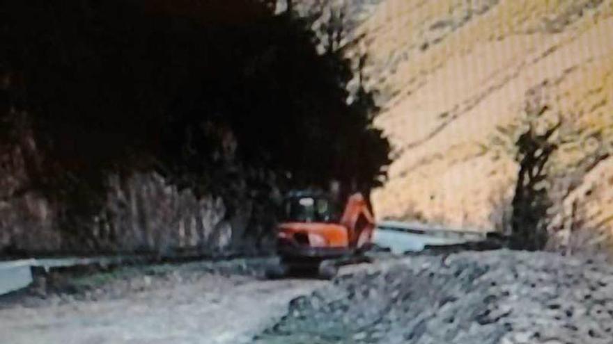 Obras en la zona del Mirador del Oso, en Degaña.