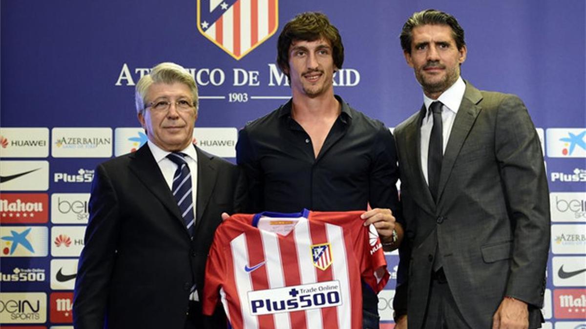 Cerezo, durante la presentación de Savic